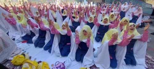 نماز باران دبستان نرگس